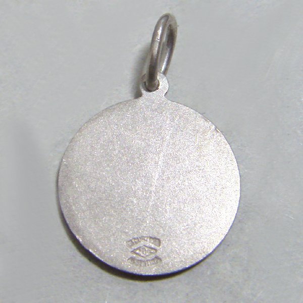 (p1363)Medalla de plata circular motivo San Jorge.